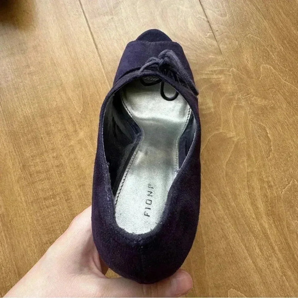 Fioni Faux Suede Eggplant Purple Peep Toe Heels, Women’s Size 7.5 - Picture 7 of 12